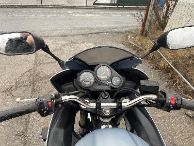 Yamaha FZS  600