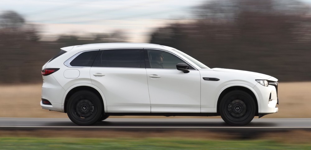 Mazda CX-80 2.5 PHEV 4WD – Obr z Hirošimy Mazda CX-80 2.5 PHEV 4WD – Obr z Hirošimy