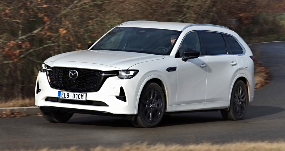 Mazda CX-80 2.5 PHEV 4WD – Obr z Hirošimy Mazda CX-80 2.5 PHEV 4WD – Obr z Hirošimy