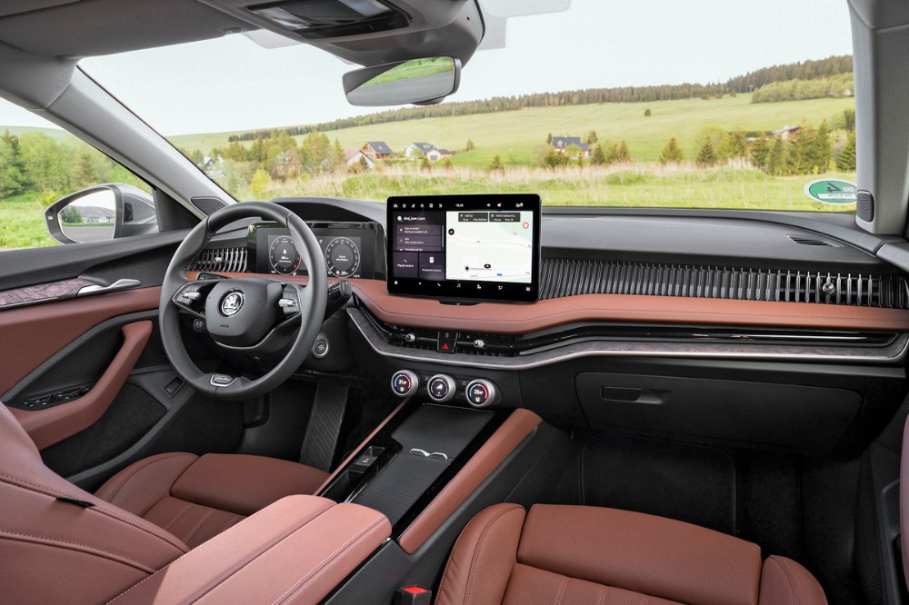 &Scaron;koda Superb
